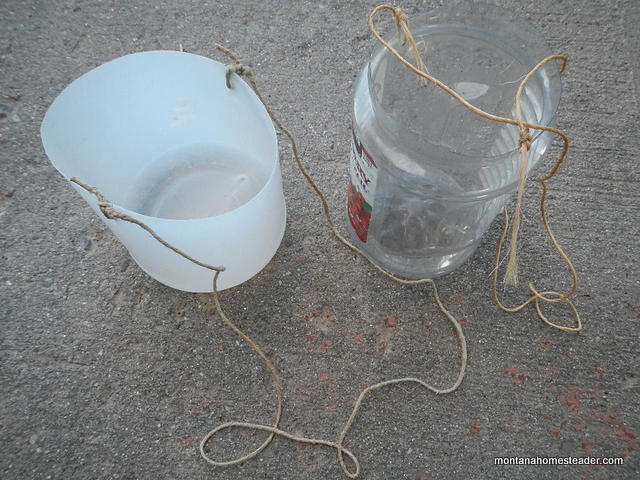 how to make a homemade DIY wild berry picking bucket